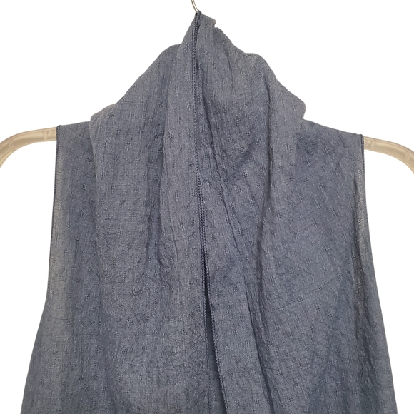 Ruffle Trim Vest Longline - Picture 6 of 11